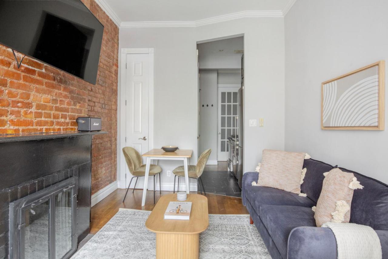 West Village 1br W Wd Nr Local Park Nyc-1262 *